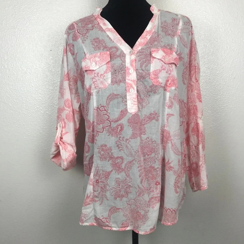 Eden & Olivia Sz M Gray Pink Floral Roll Tab Sleeved Pullover Cotton Shirt